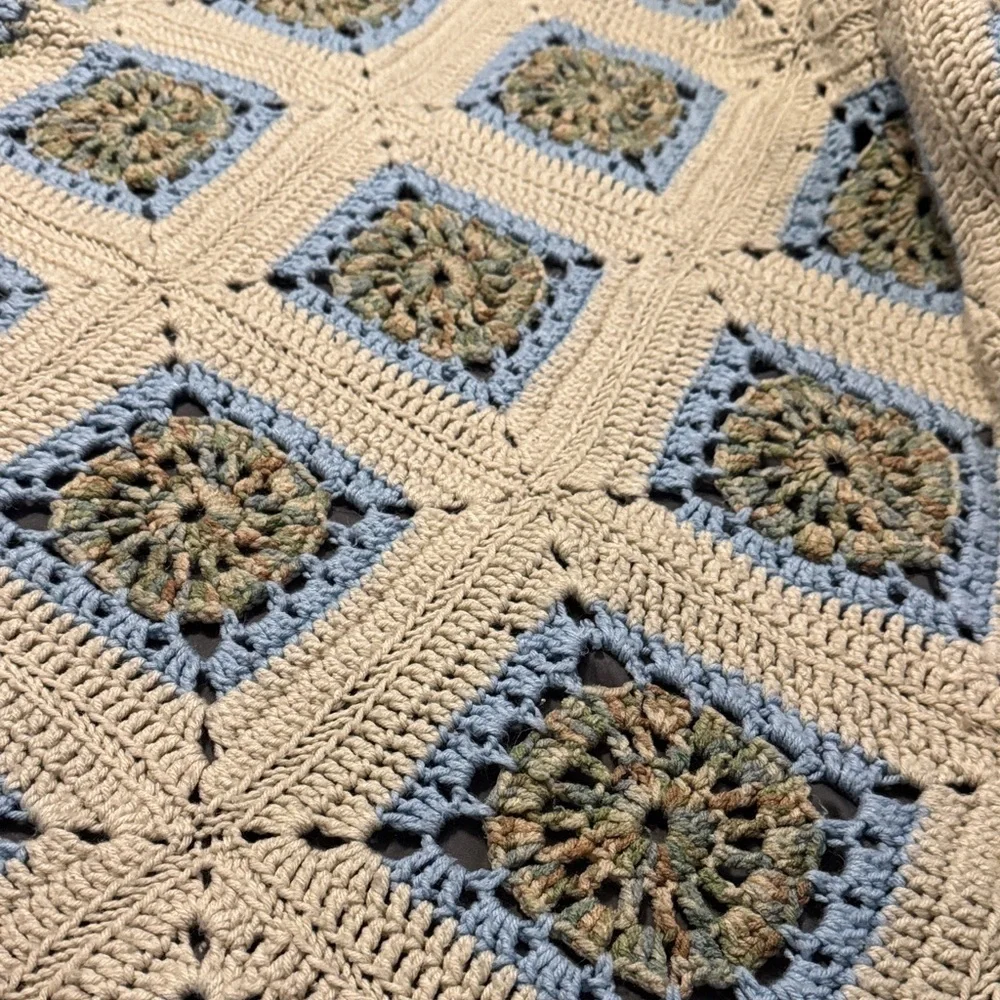 Handmade Crochet Blanket - Cream and Blue Granny Square